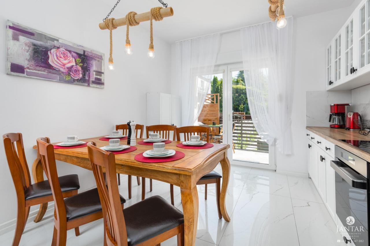Jantar Apartamenty Sobieskiego Kołobrzeg Exterior foto